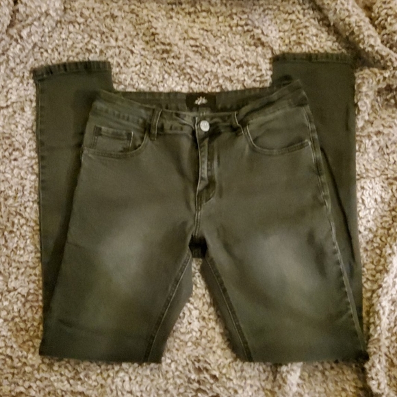 Jeans - Picture 2 of 2